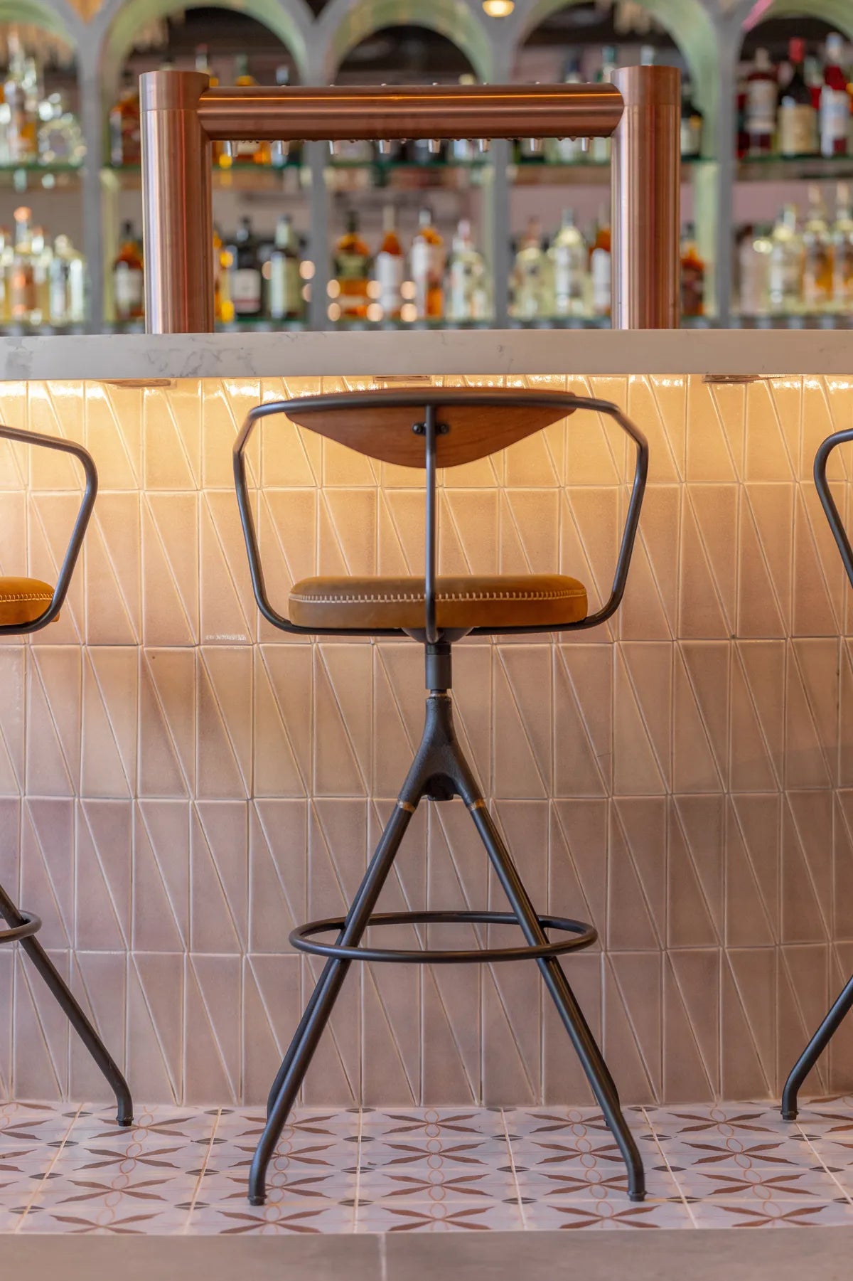 2019 Img High Res Full Rights Commercial Bolt Design Jakob Layman Bull And Butterfly Restaruant Bar Vertical Strait Stack Scalene Mushroom Custom 322329 Ca