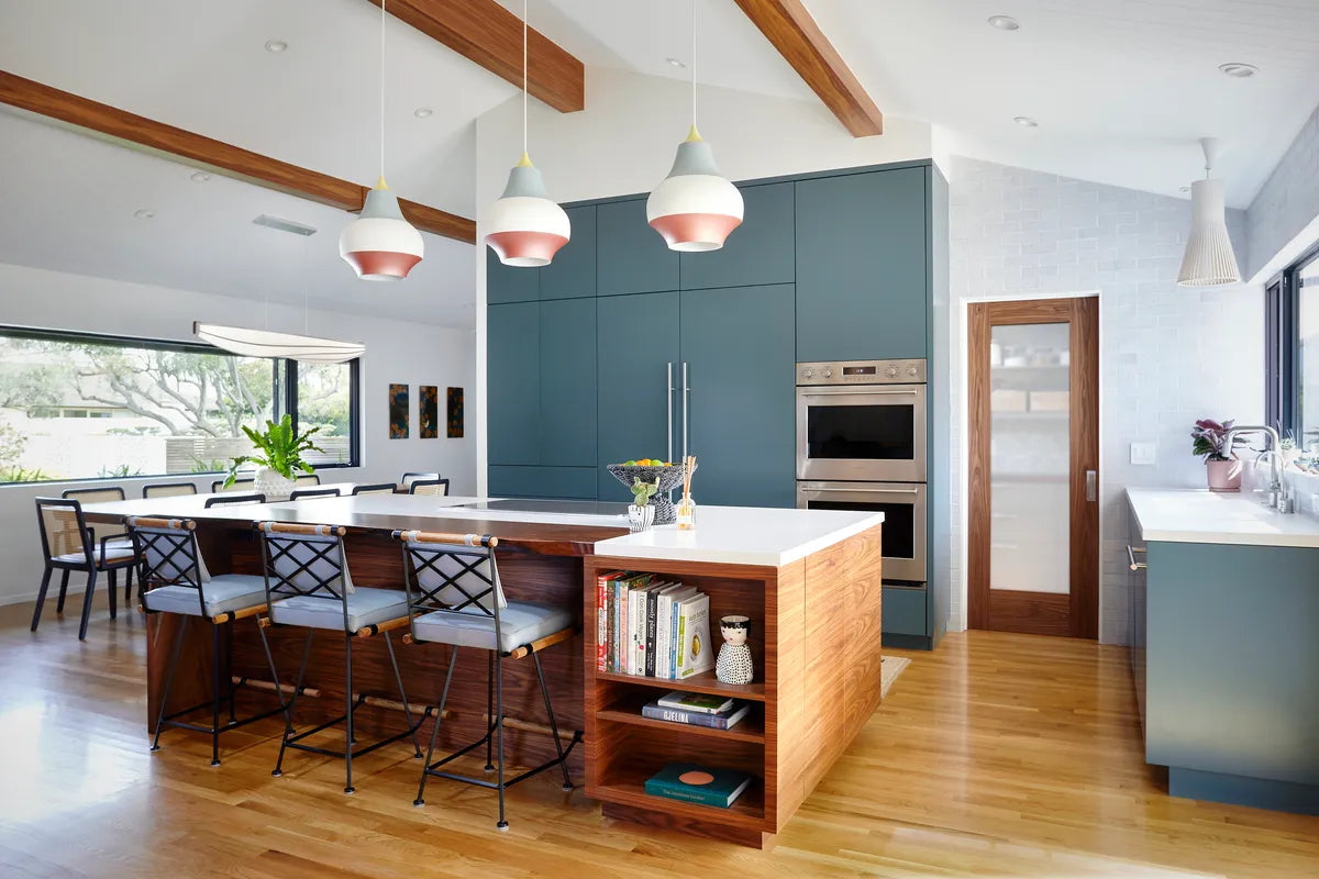 2019 Img Residential Hi Res Rights Andy Mcrory Photo Cgc Design Kitchen Backsplash Window Sill Offset Brick White Mountains Glazed Edge Trim Fc2911699 2