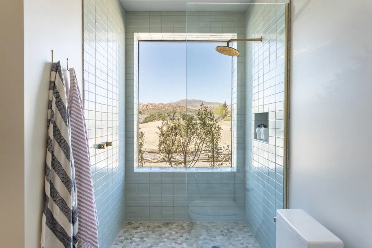 2022 img hi res influencer design Kimberly Pinola photo John Park bathroom wall 3x6 salton sea straightset FC503628 3