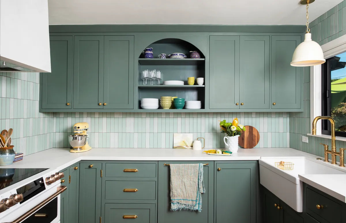 transitional_traditional_kitchen_green_backplash_tile_1