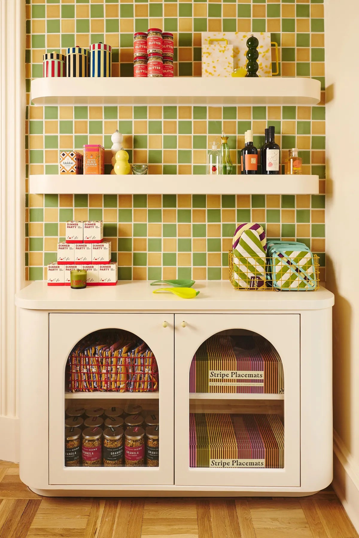 2025 full usage backsplash 3x3 haystack gloss kelp gloss checkerboard Big night mcguiremcmanus FC1126703 1