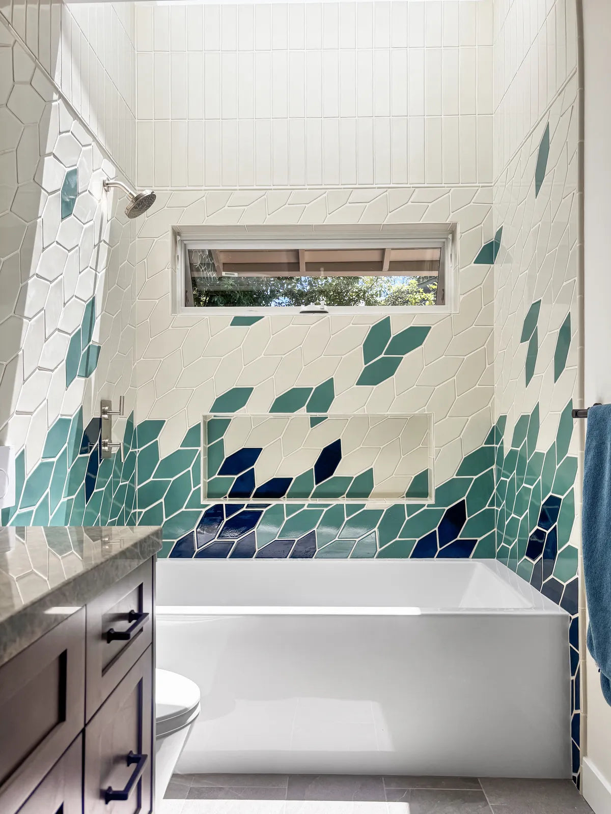 2026 residential full rights picket amalfi coast caspian sea gardenia 3x12 gardenia bathroom shower niche vertical straight set stack bullnose round liner mini carmit oron interior design gd creative lens FC 965152 1