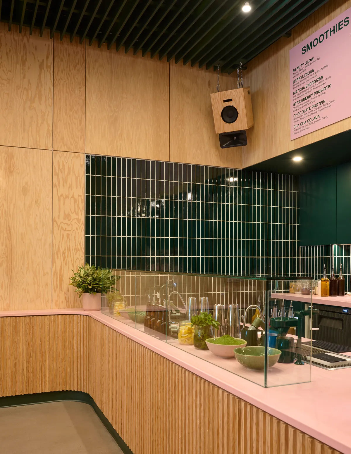 Scandi green wall tile 2