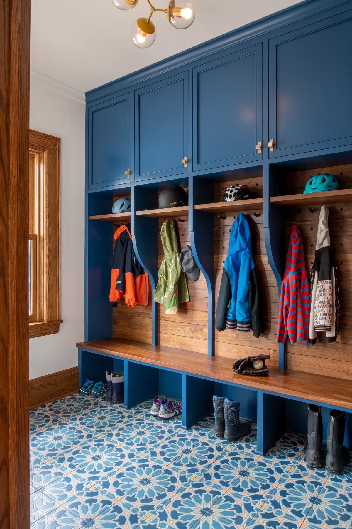 2022 hi res residential social web entryway mudroom persian star custom motif blue