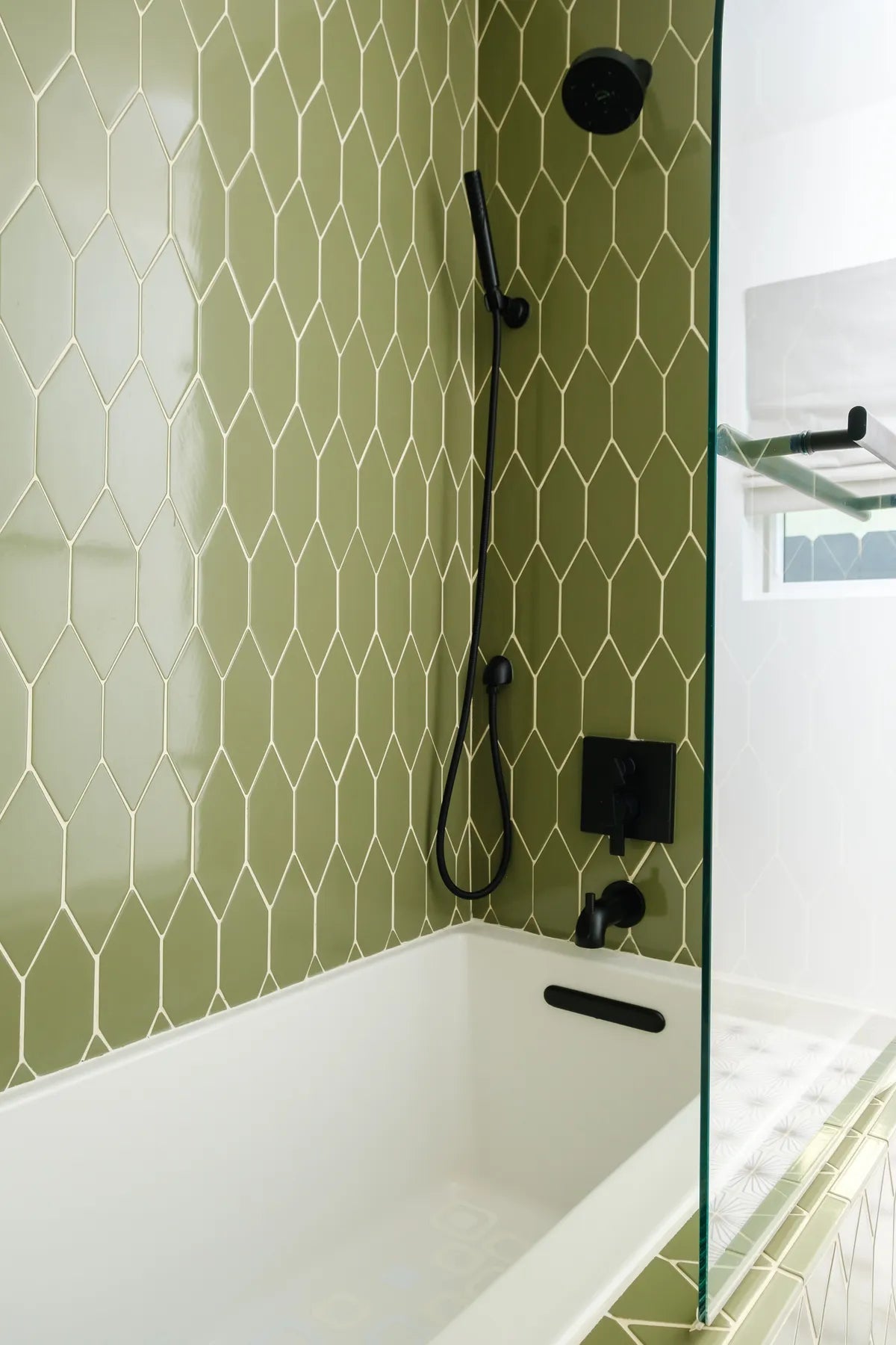 Modern bathroom shower greentile 1