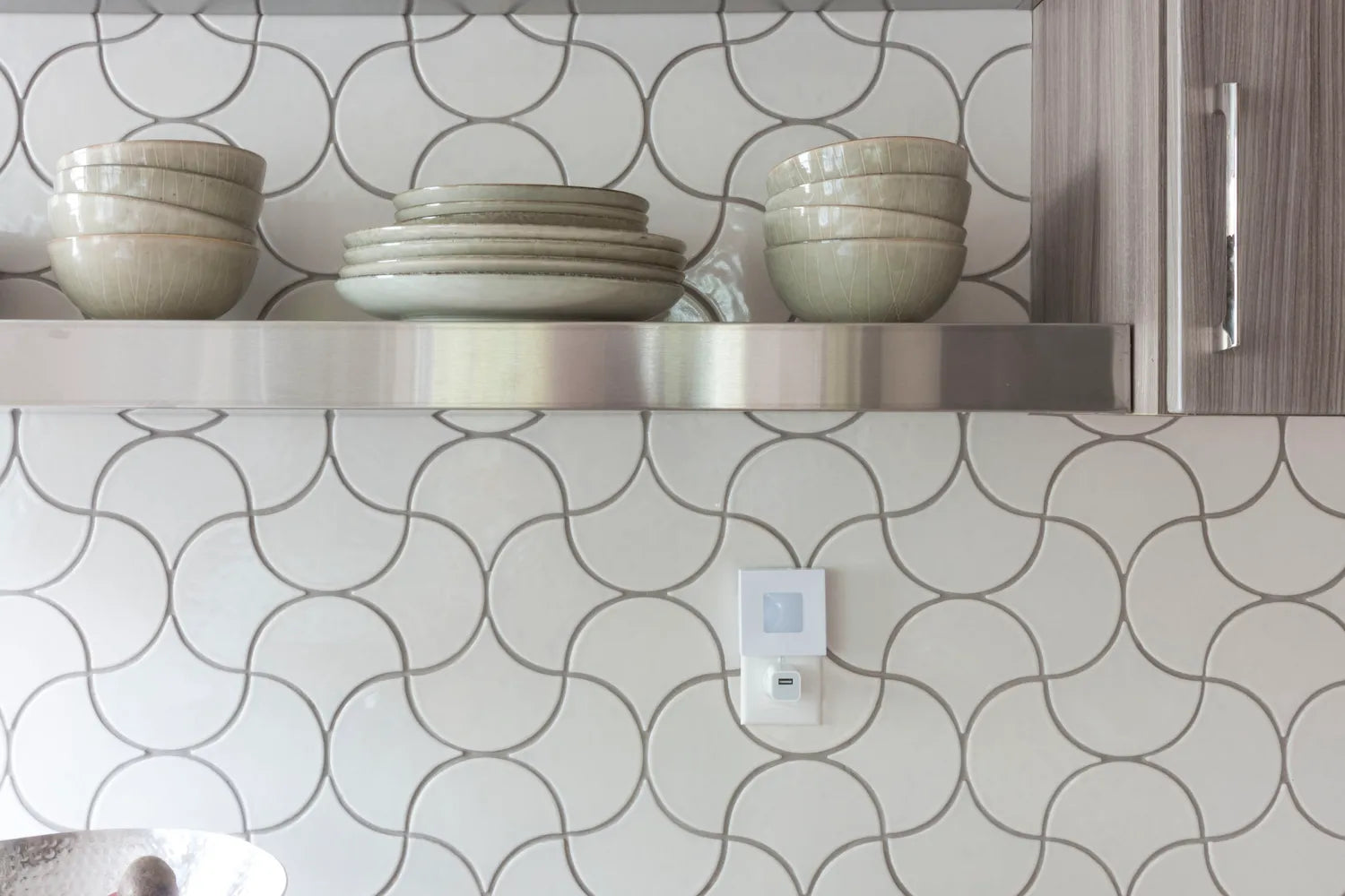 2017 Q4 Image Residential Kitchen Backsplash Ogee Drop Moroccan Tusk Flatliner 3
