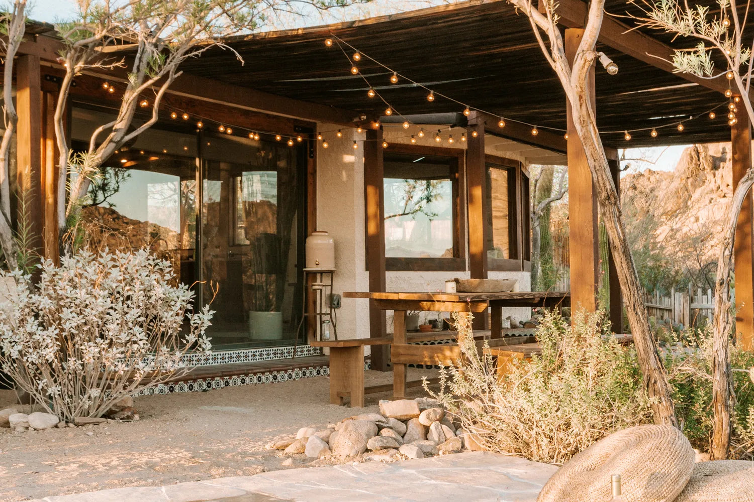 2018 Q4 Image Residential Influencer Joshua Tree House Pool Waterline Tile Triangle 6 Milky Way Sand Dune With House And Drinks