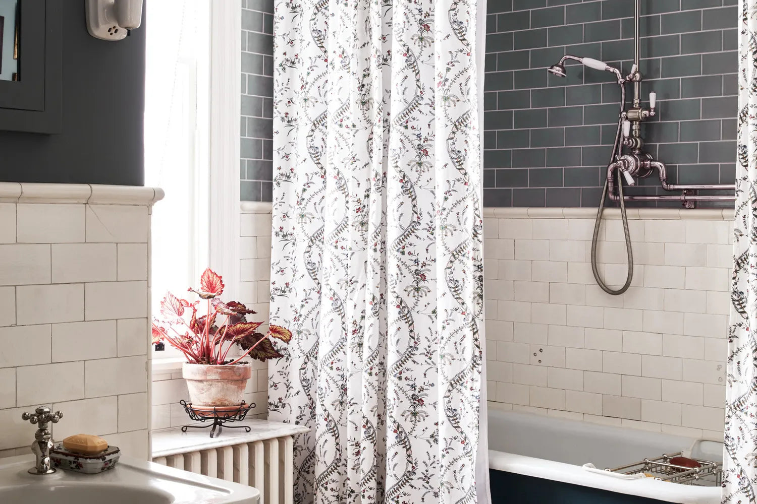 2018 img hi res rights residential influencer house of brinson bathroom wall shower tile retired london fog cyclone 3x6 offset subway trim bullnose finger cove full FC240879 edit