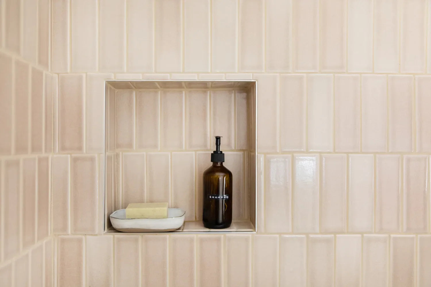 2019 Q1 Image Full Rights Residential Influencer The Fresh Exchange Megan Gilger Basement Bathroom Tile Shower Walls Sand Dune 2X6 Vertical Broken Joint Niche Shluter 4 Fc 234548