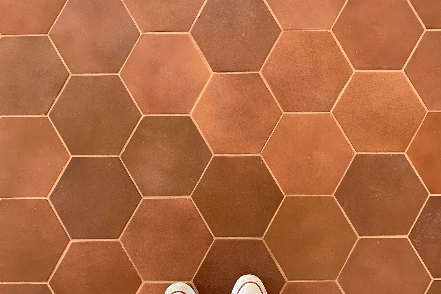 2019 Img Residential Serena Sea Kitchen Floor Antique 8 Hexagon Feet Fc291521
