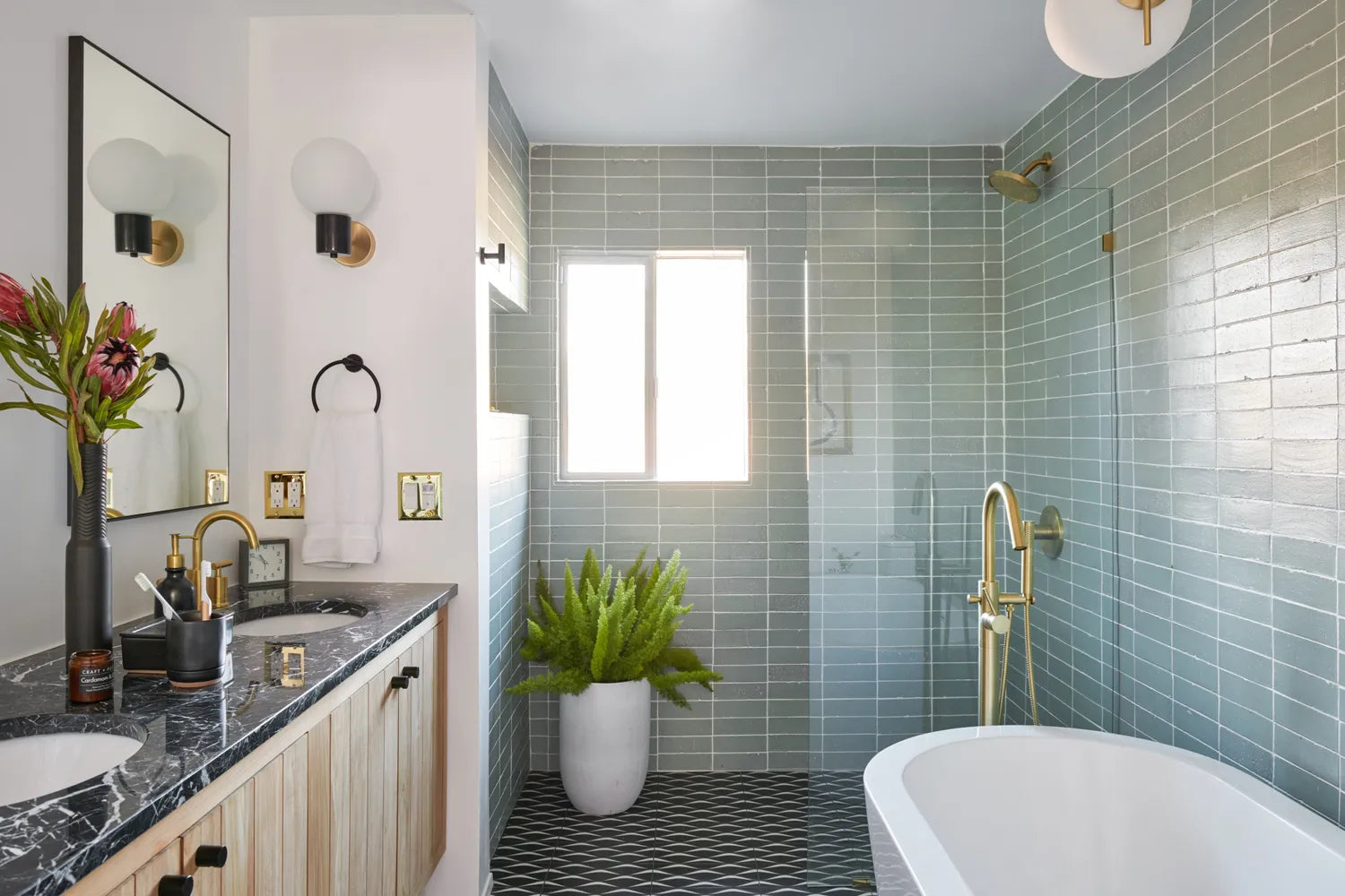 2020 Q1 Img Hi Res Full Rights Influencer Annette Vartanian Vintage Splendor Photo Bethany Nauert Bathroom Shower Walls Brick San Gabriel Straight Set Floor Handpainted Sakura Uni Mountain Black White Motif Full 2 Fc322954