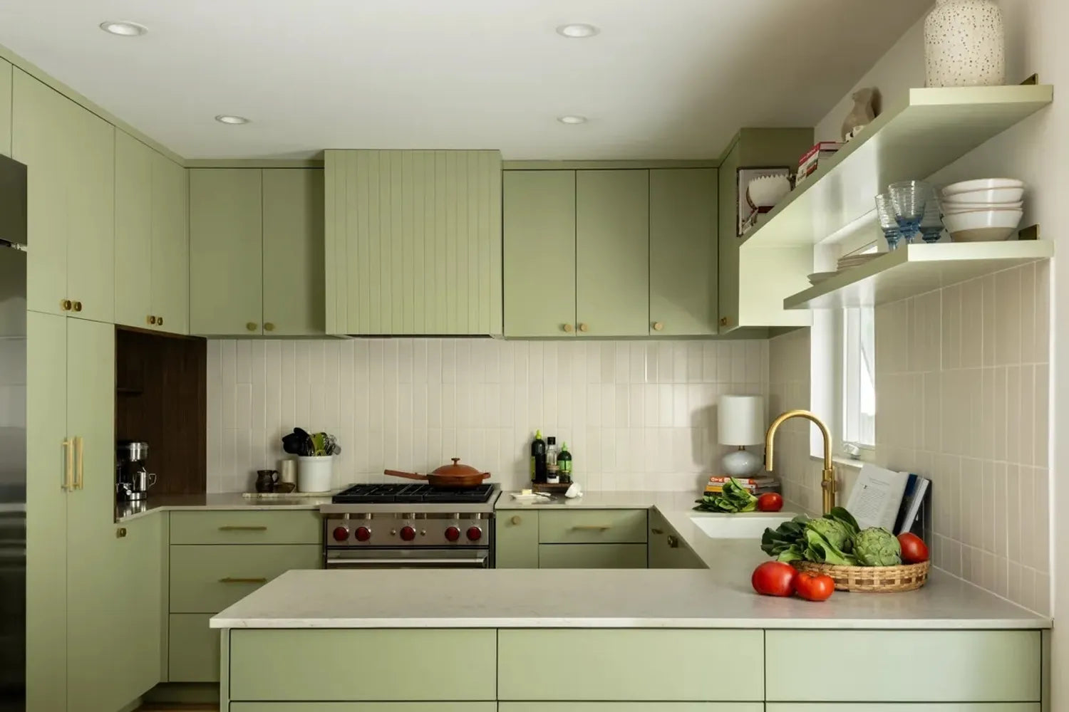 2025 Kitchen Backsplash Trends White Vertical Subway Tile