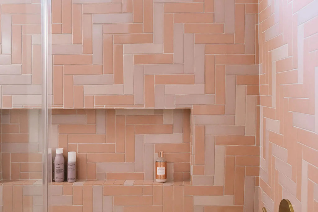 新品/アイボリーベースダイヤ柄平織りマゼンタピンク　ベニワレンNo.614 Designer Spotlight: Jen Pinkston - Fireclay Tile