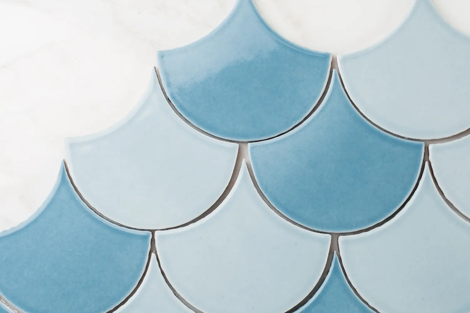 Caribbean Crater Lake Ogee Drop Tile