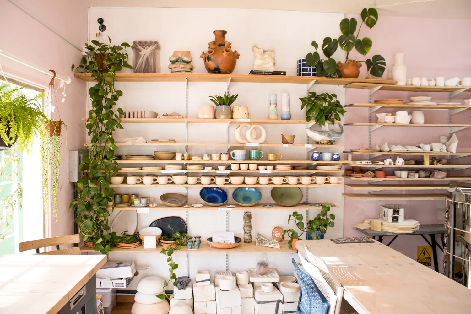 Maker Spotlight: Lustre Estudio