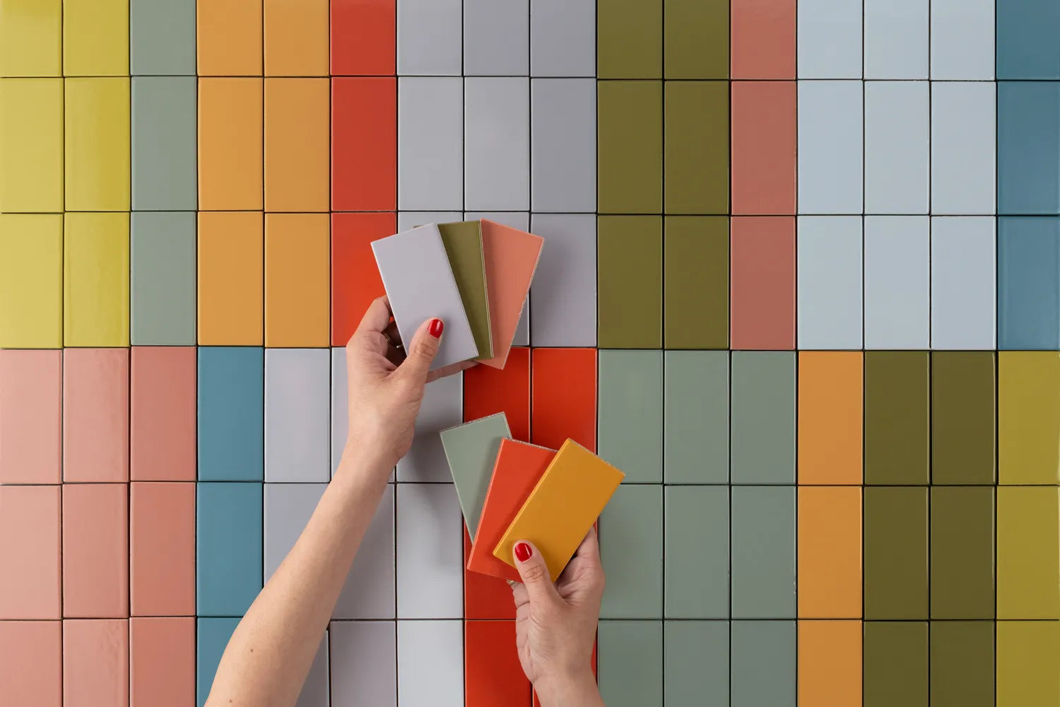 Natural Press Campaign 2x4 Hands 1 Stripes Azo Green Terre Verte Yellow Ochre Vermillion Amethyst Sap Green Madder Red Tin Oxide Azurite Gloss