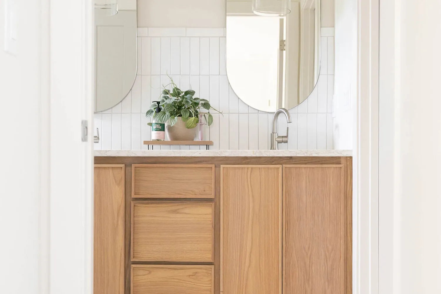 Backsplash with oak cabinets white bathroom