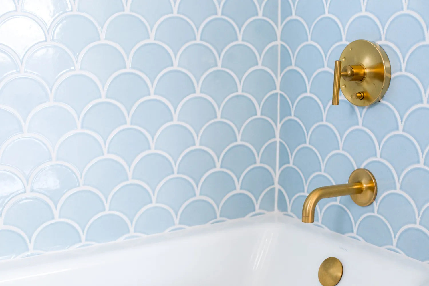 Emily Henderson Master Bathroom 16
