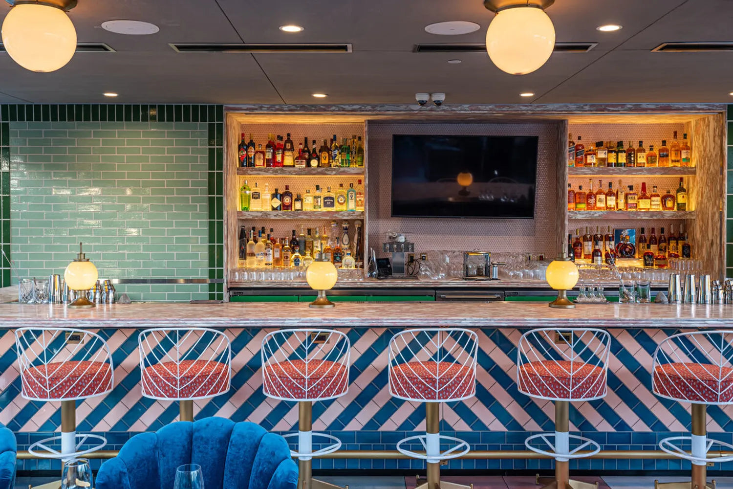Restaurant tile