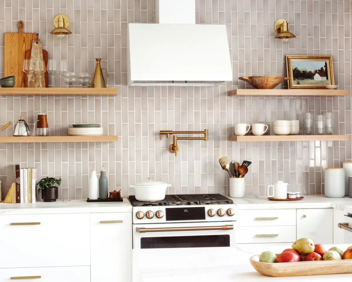 2021 img hi res rights residential influencer anita yokota design photo kitchen backsplash tile vertical offset trim glazed long edge 2x8 dust storm full 6 FC407150 edited