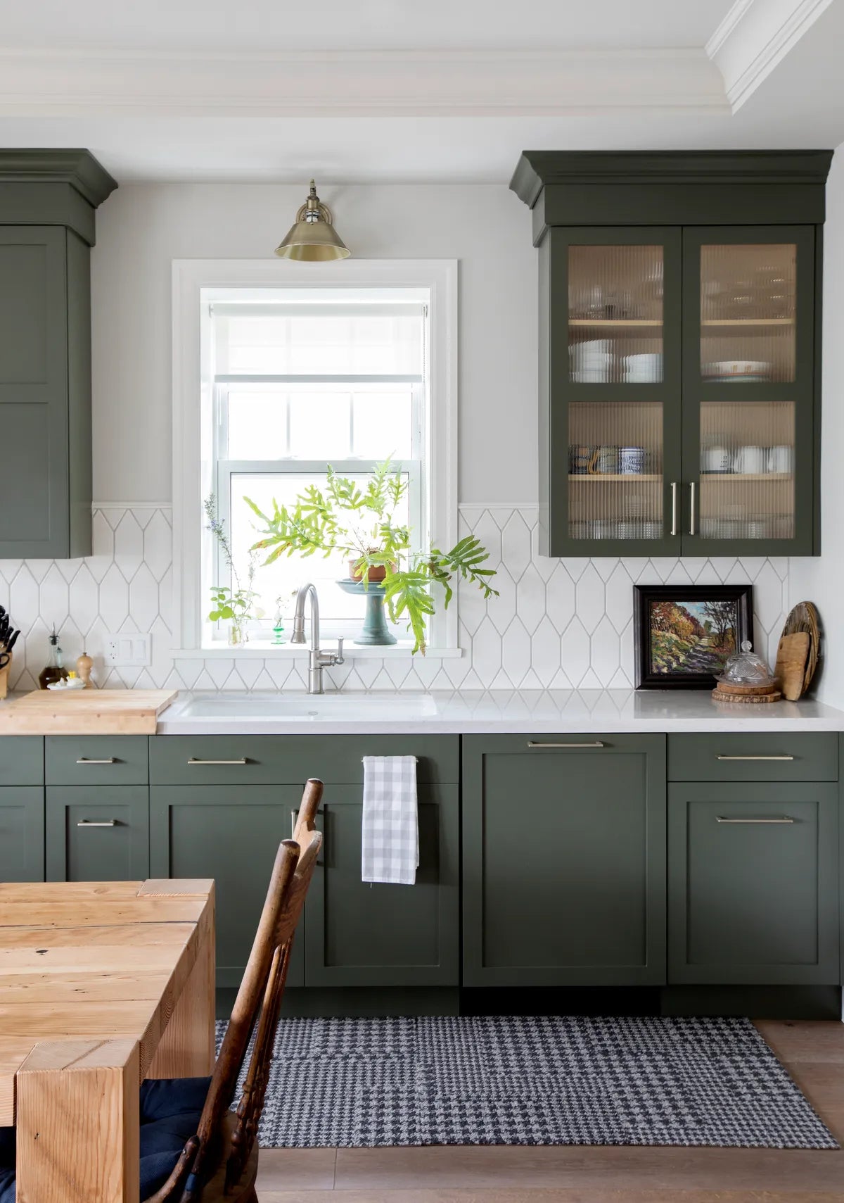 2018 Q2 Image Residential Influencer Francesca Albertazzi Photography Janis Nicolay Kitchen Backsplash Tile Pickets Vertical Straight Set Frost Full 2