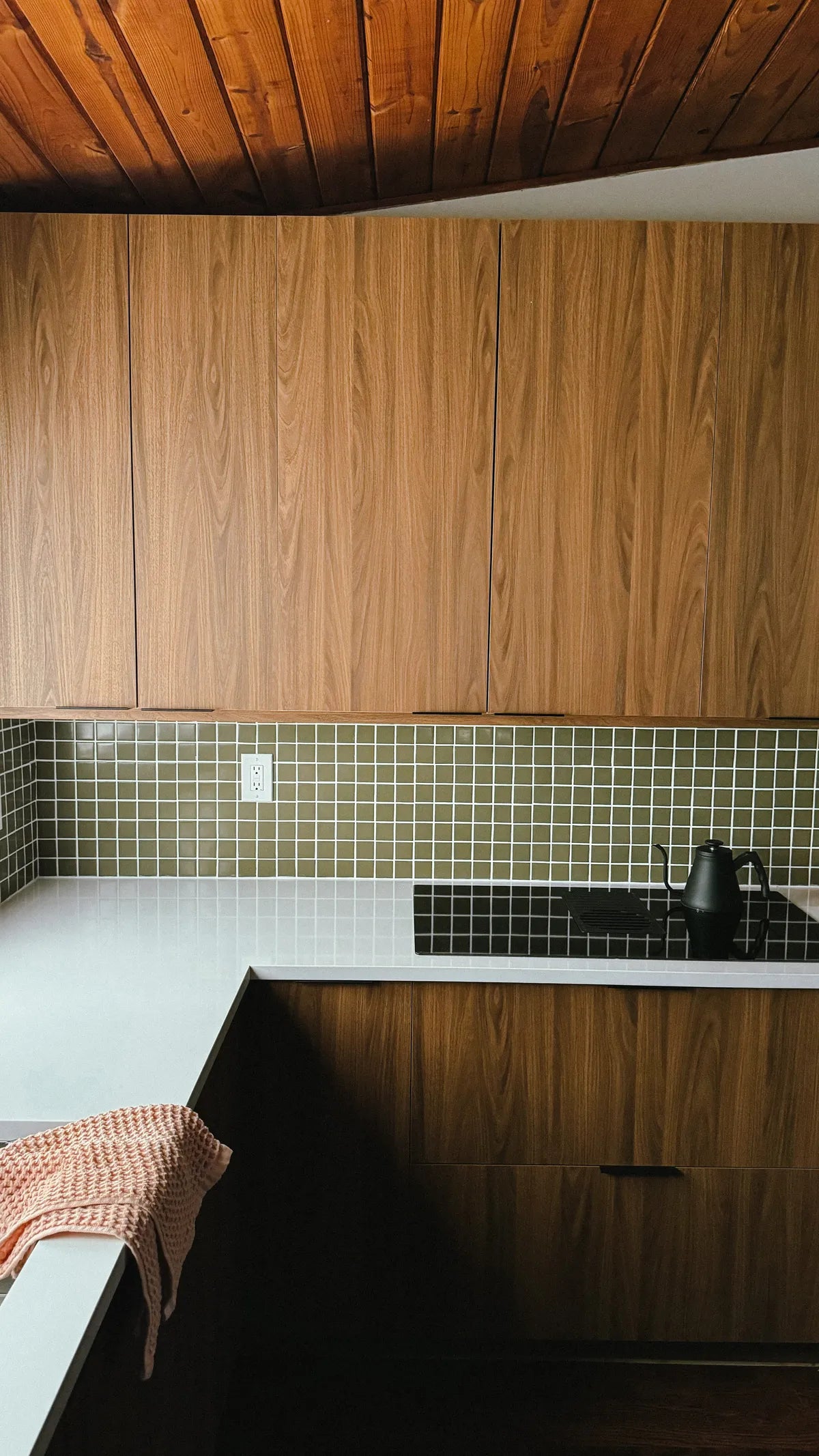 Mid century modern squaare green kitchen backsplash tile 5