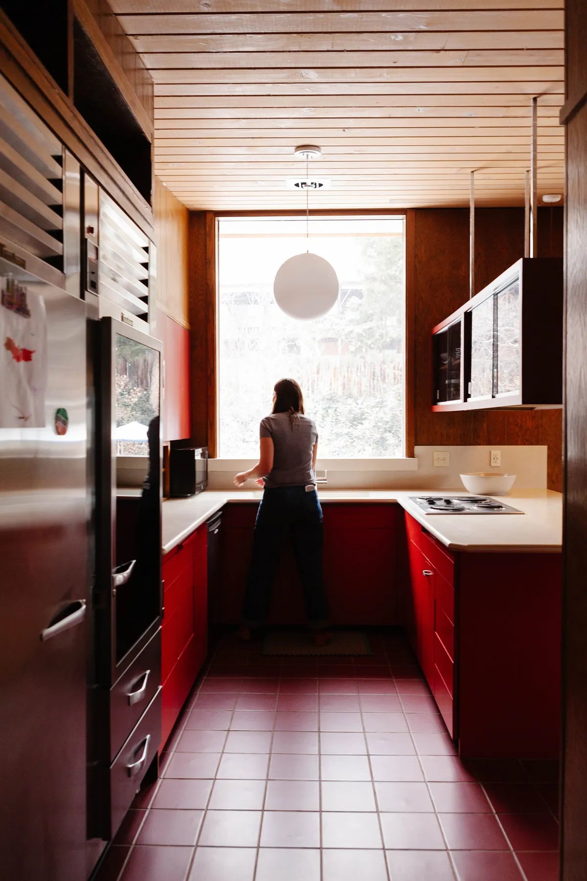 Mid century modern red square kitchen floor tile 8