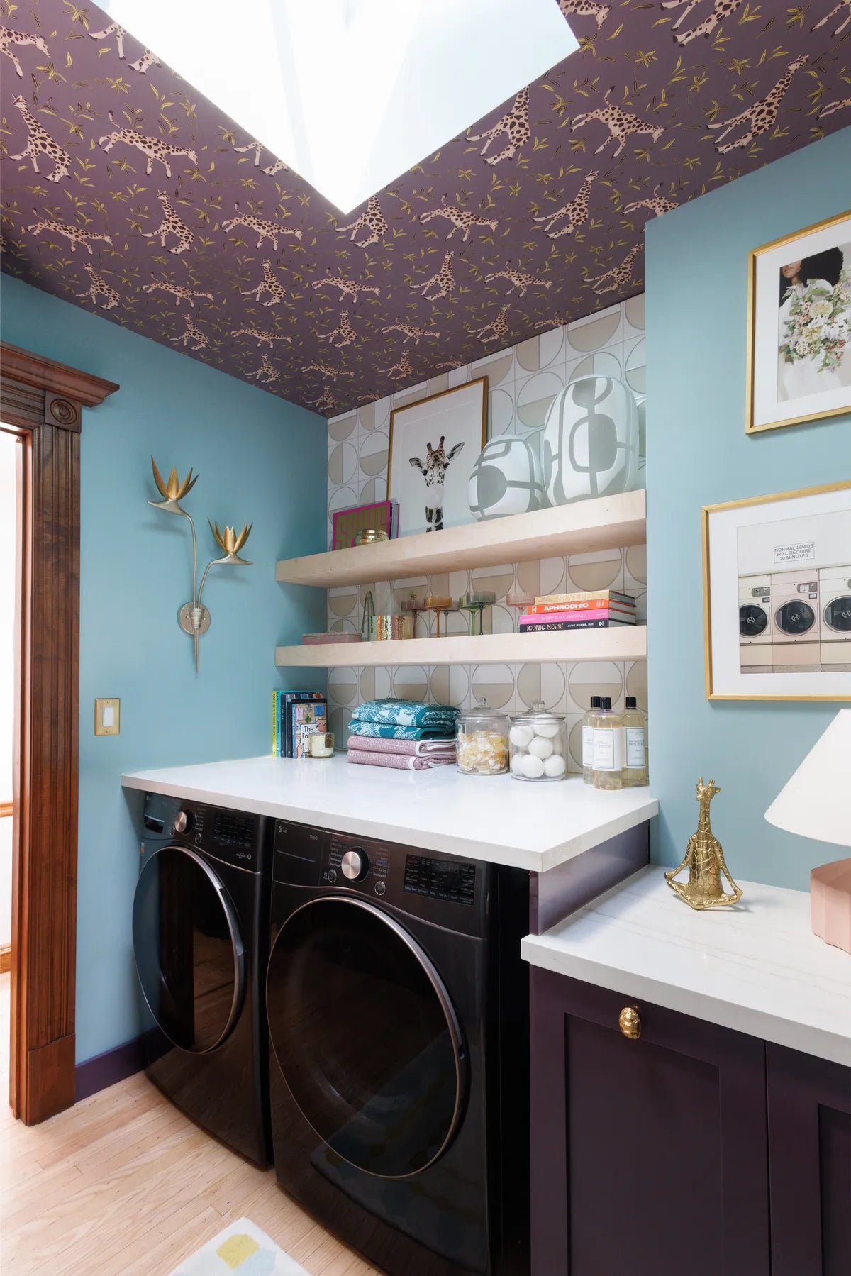 Modern handpainted laundry square tile 2