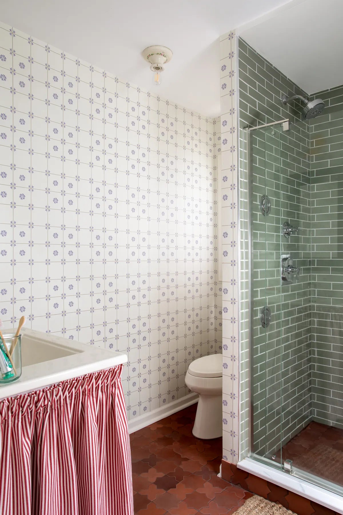 New traditional green subwau shower tile brown star cross floor tile 1