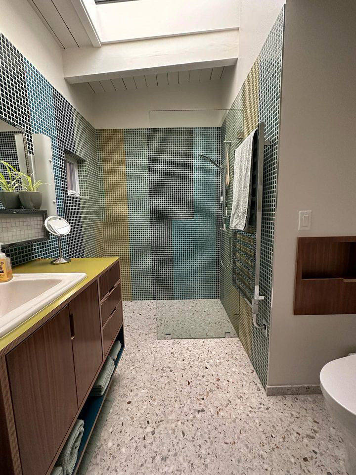 1x1 Straight Set Sheeted Original Ceramic Mosaic Tile in Adriatic Sea Gloss