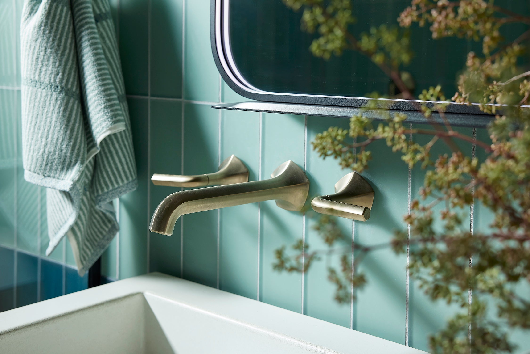 3x12 Glass Tile in Kingfisher Matte