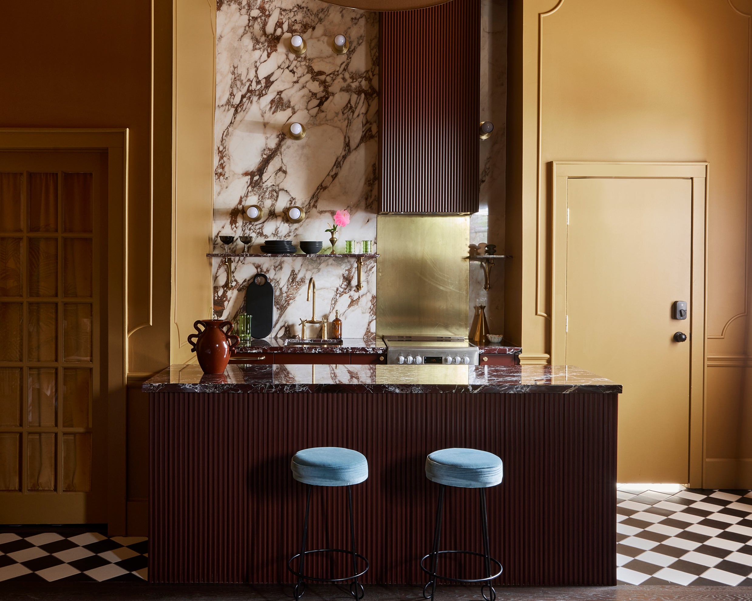6x6 Original Ceramic Tile in Raven Matte