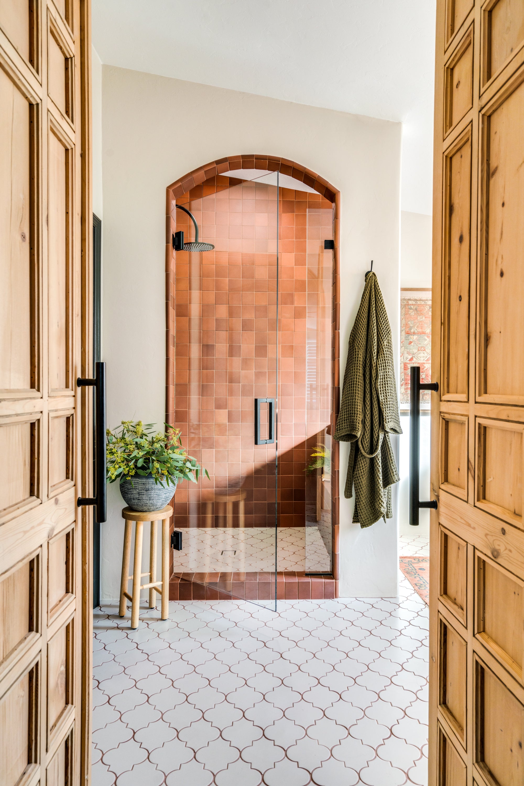 4x4 Original Ceramic Tile in Antique