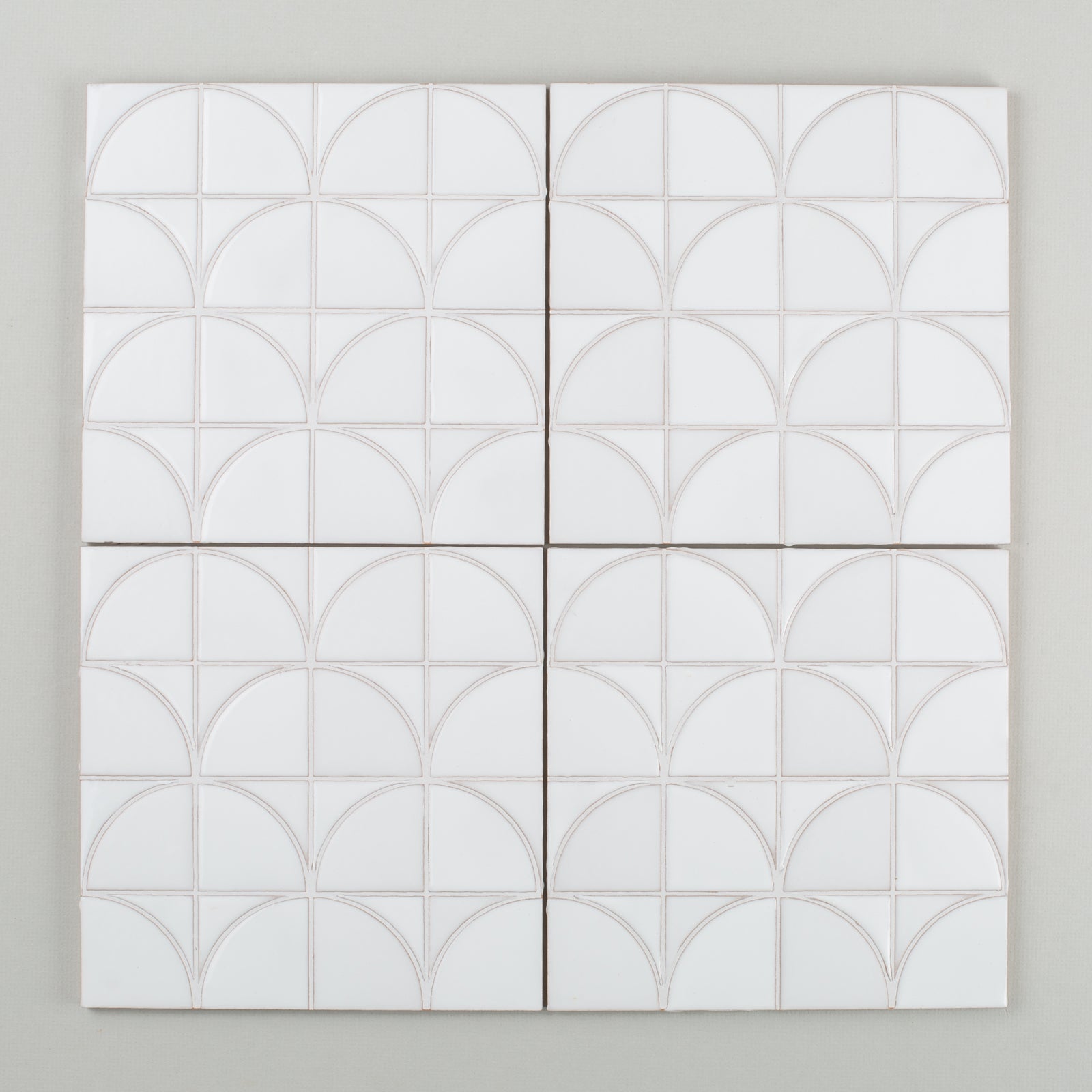 8x8 Handpainted Sample Interlaced Leaves  in White Motif