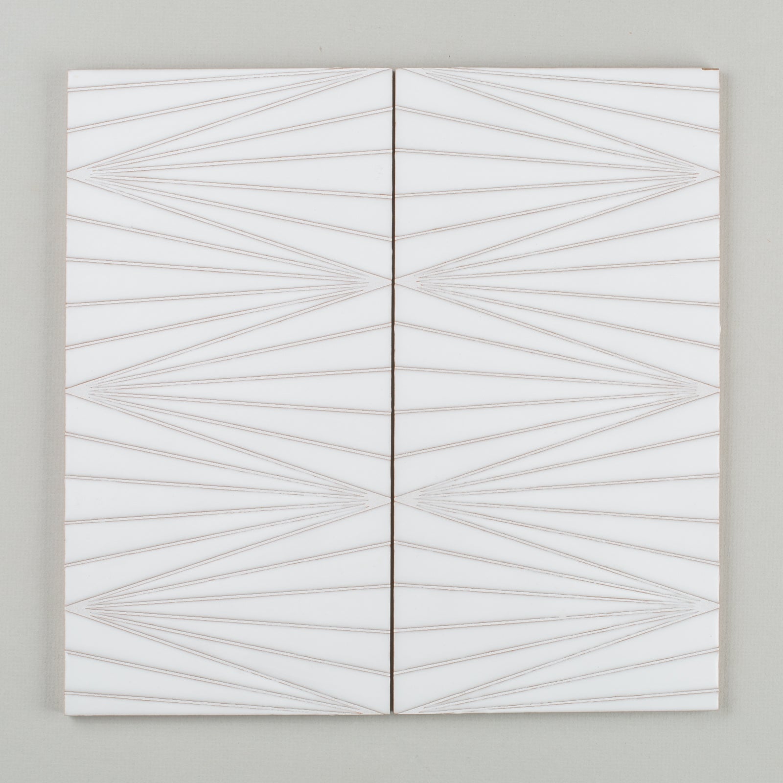 6x12 Handpainted Sample Isosceles  in White Motif
