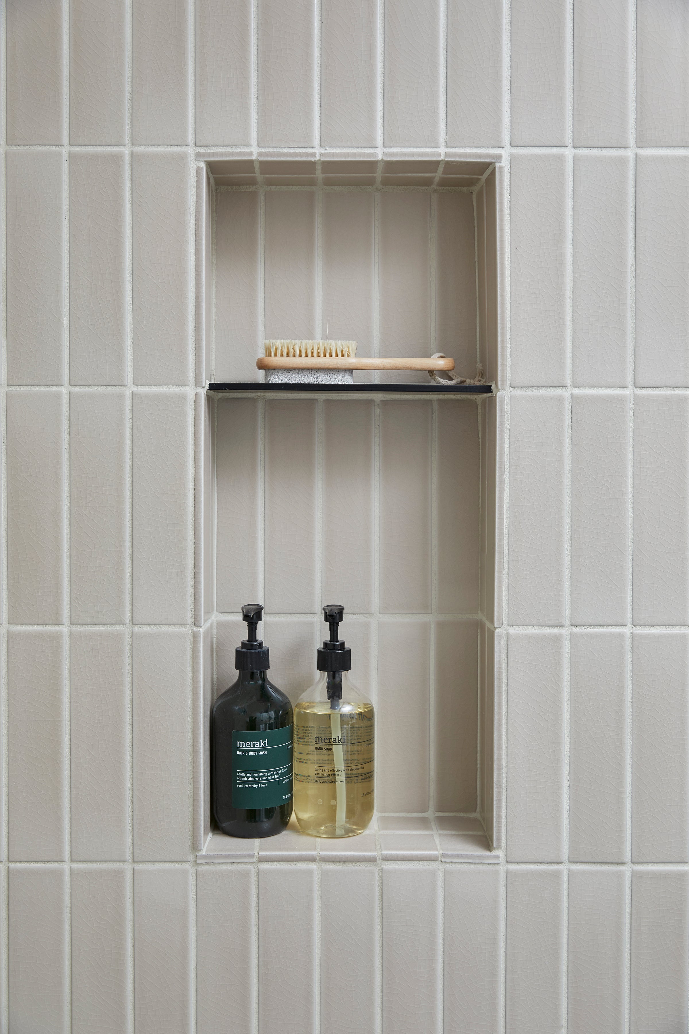 2x8 Original Ceramic Tile in Sand Dune Gloss