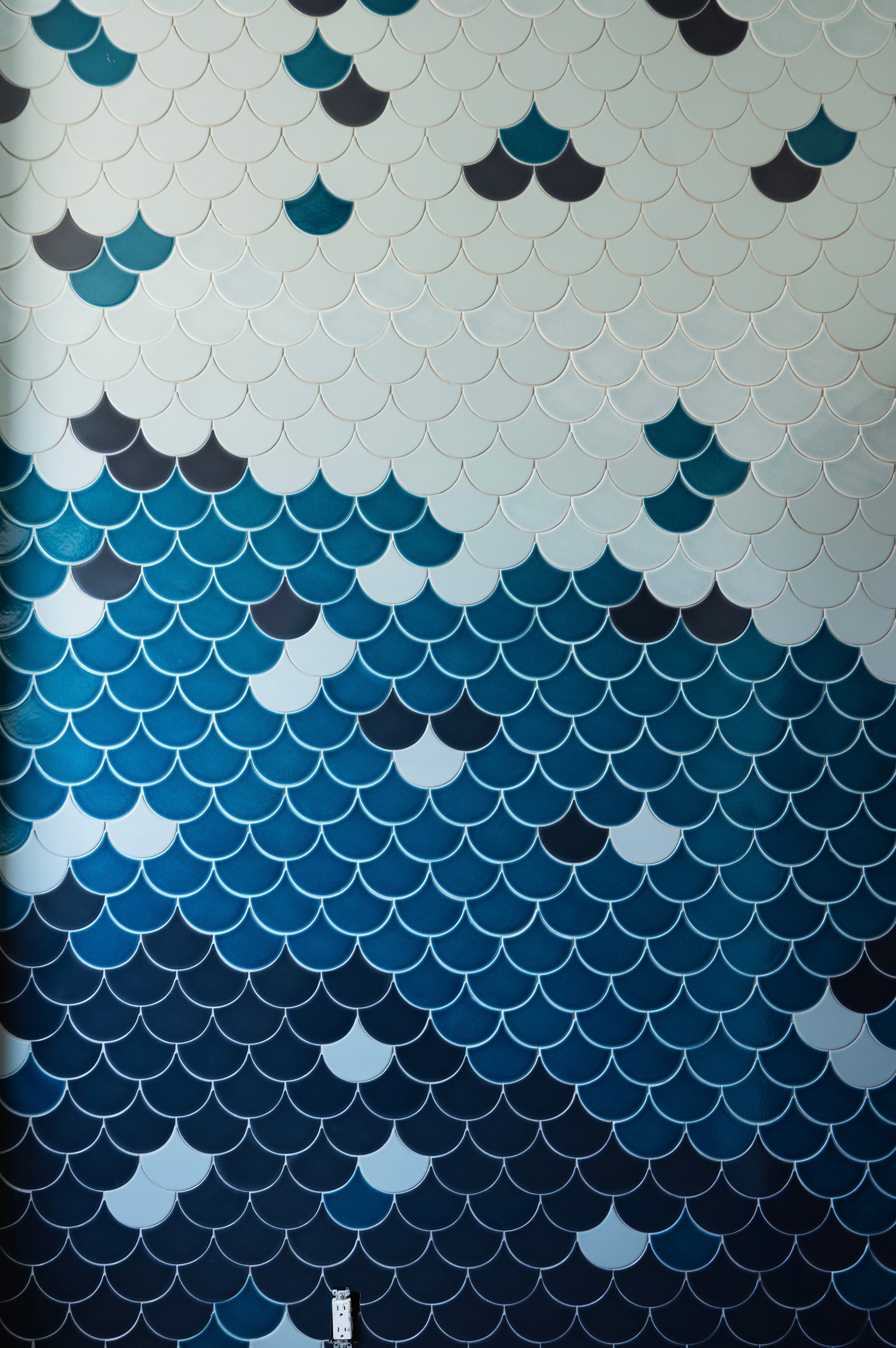 Ogee Drop Original Ceramic Tile in Adriatic Sea Gloss