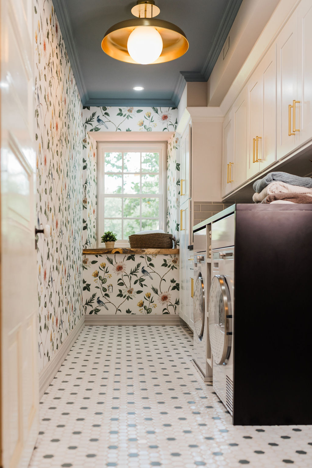 2" Hexagon Sheeted Original Ceramic Mosaic Tile in Frost Matte