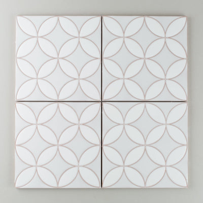8x8 Handpainted Sample Jardin Fretwork  in White Motif