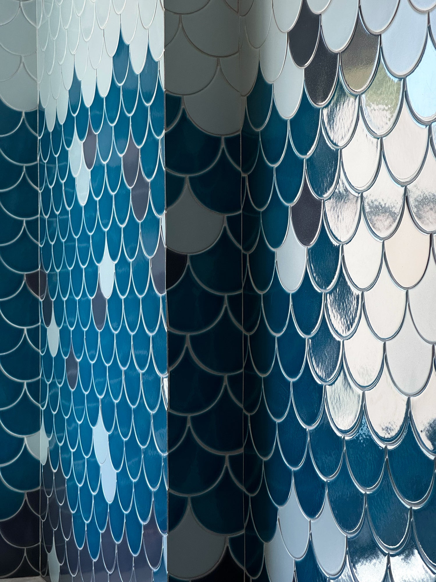 Ogee Drop Original Ceramic Tile in Adriatic Sea Gloss