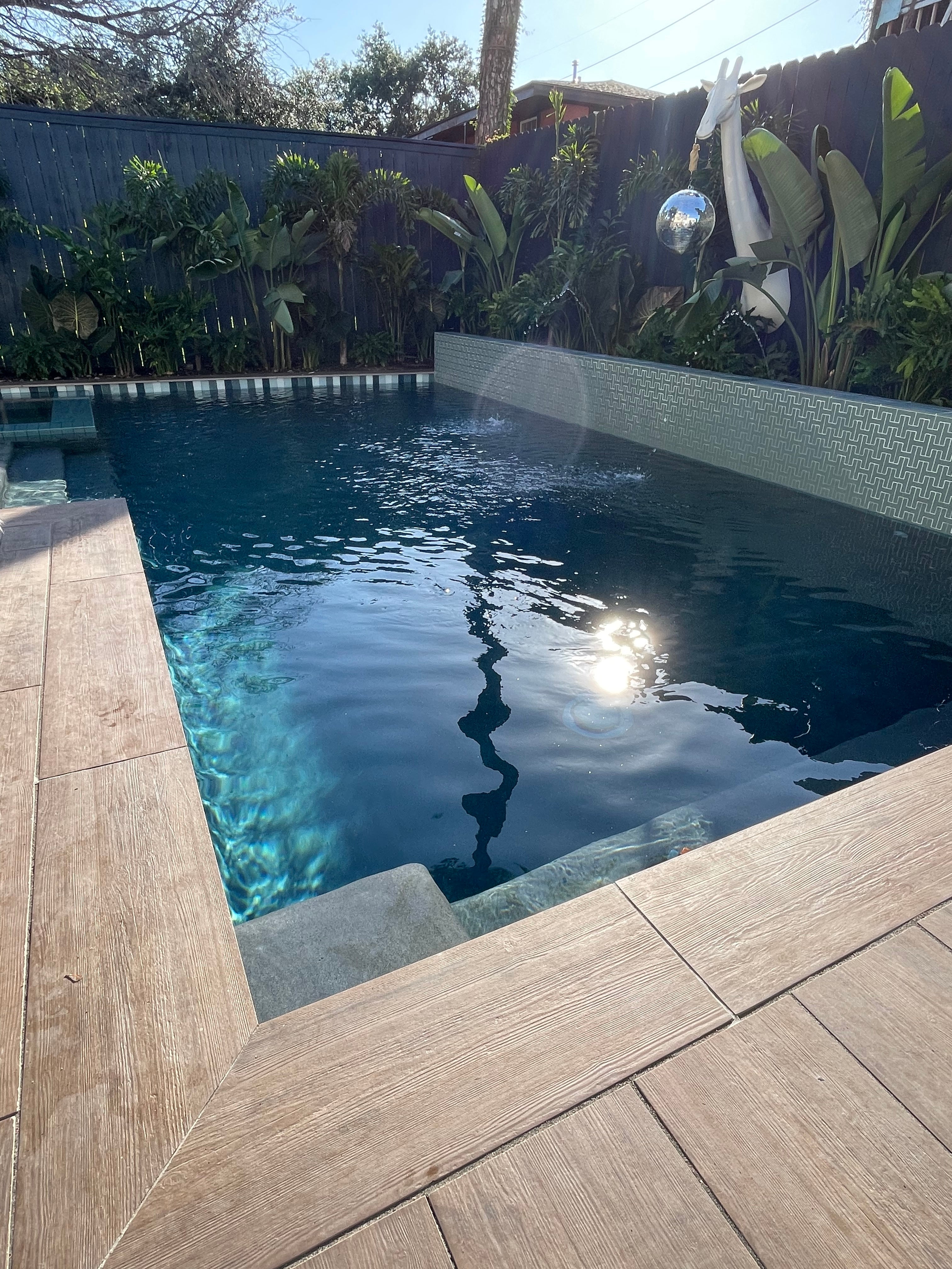 3x6 Glass Tile in Grackle Gloss