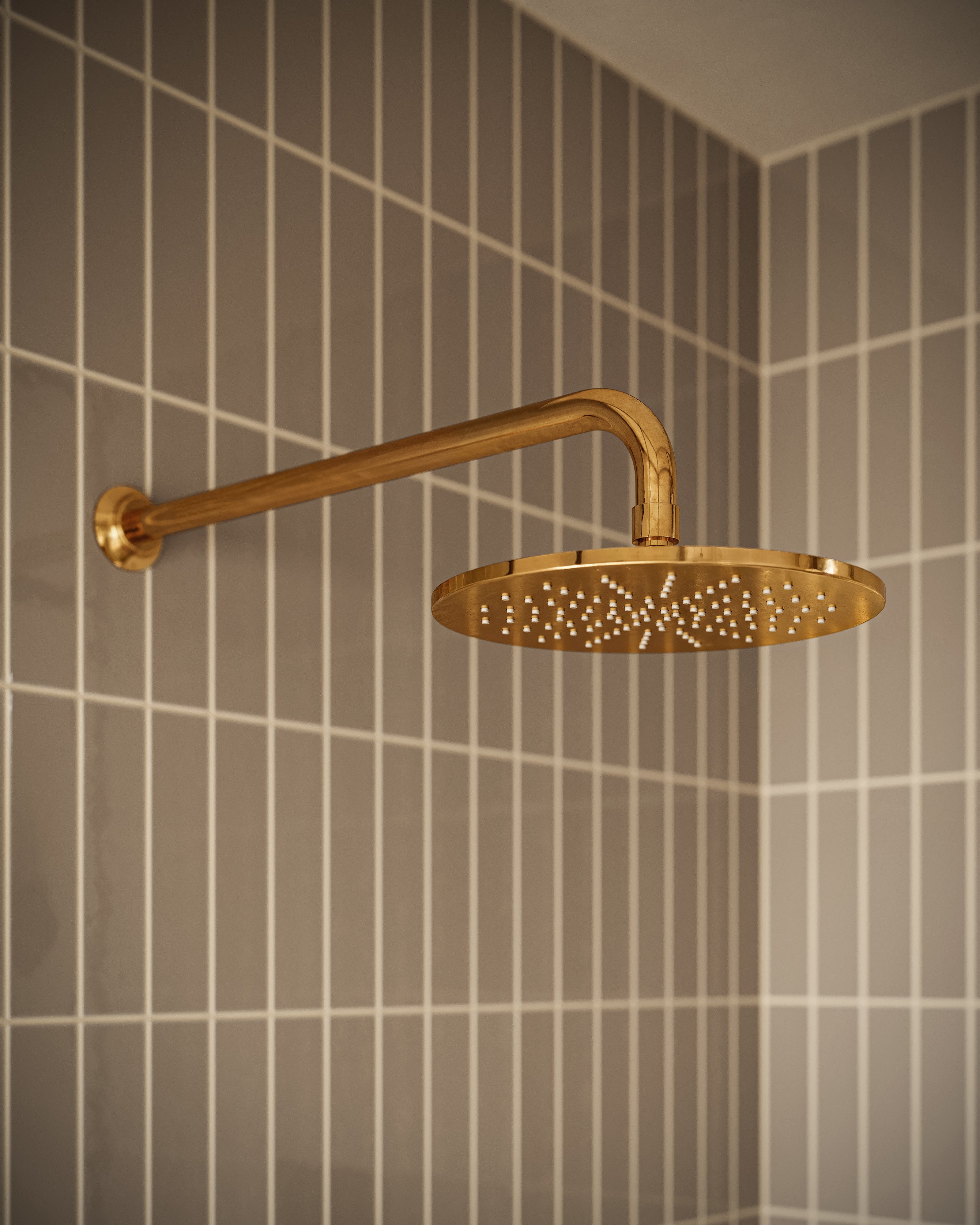 Emerson 90-Degree 16" Shower Arm with Flange in French Brass
